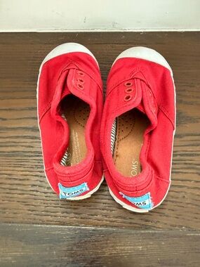 TOMS Kids Red Canvas Slip-On Sneakers